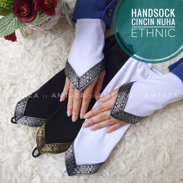 Amtaza Grosir Handsock-Manset Nuha Ethnic Motif Kiswah Cantik Amtaza Grosir Handsock-Manset Nuha Ethnic Motif Kiswah Cantik