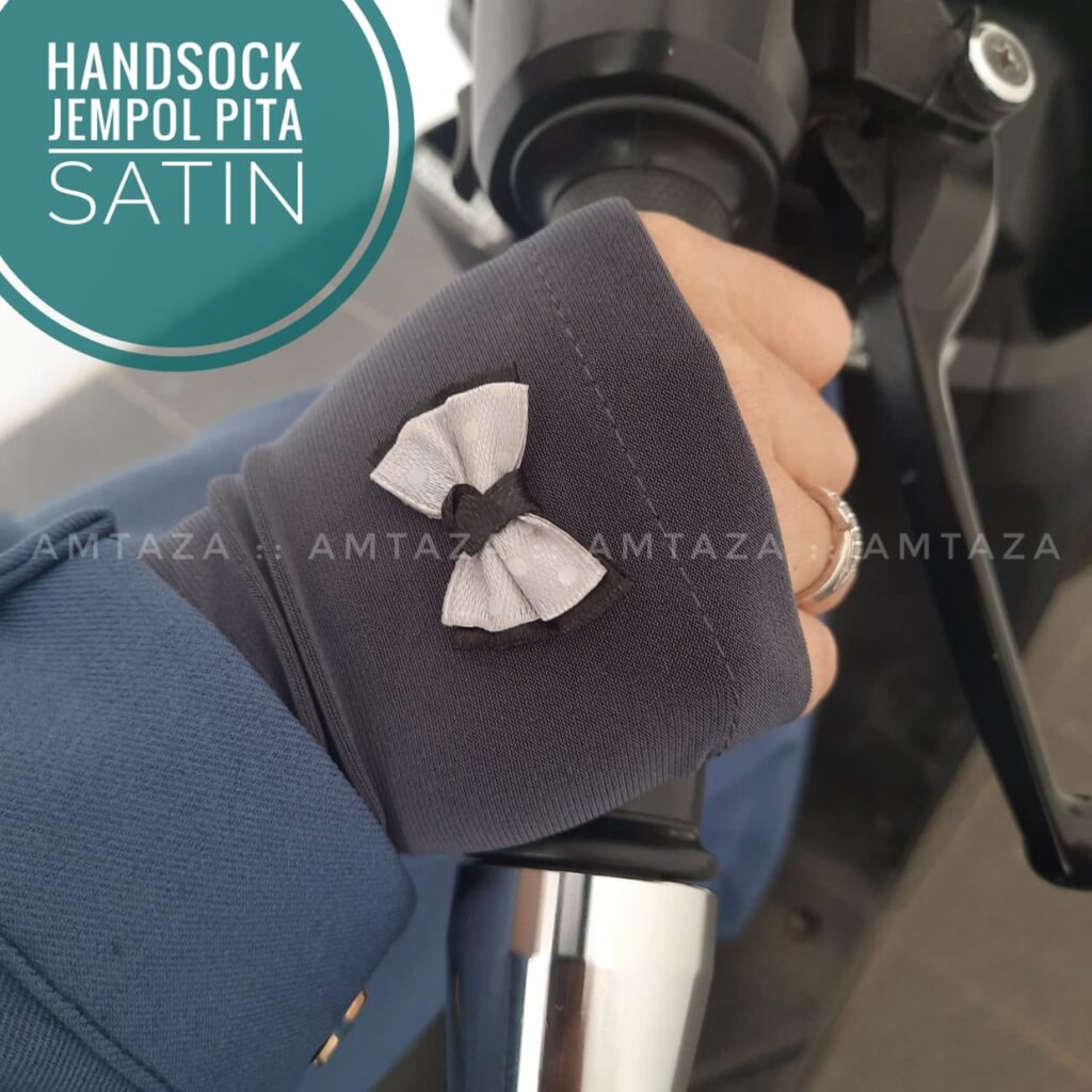 Kenapa Manset Tangan / Handsock Sering Melorot? Ini Tips Memilih Manset Tangan / Handsock Anti Geser yang Tepat 1 Gambar Manset Tangan Grosir Handsock Jempol Pita Satin Amtaza