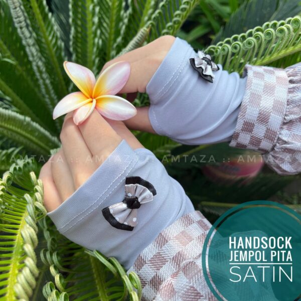 Gambar Manset Tangan Grosir Handsock Jempol Pita Satin Amtaza