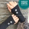 Handsock Jempol Kancing Sakura Amtaza